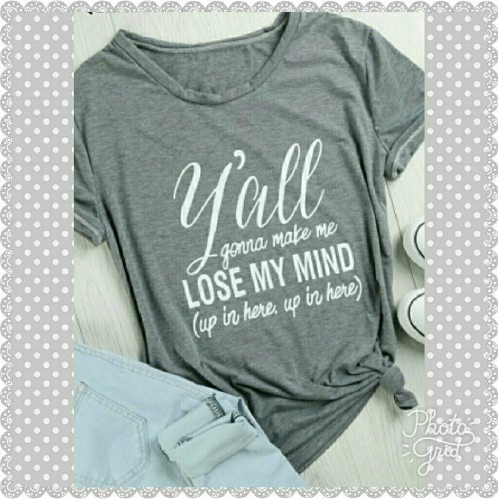 PLUS SIZE GRAPHIC SHIRT.